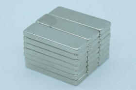 Магніт неодимовий 29x9,3x3,8 мм
