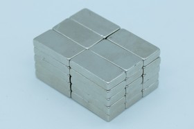 Магніт неодимовий 18,7x9,5x3,6 мм
