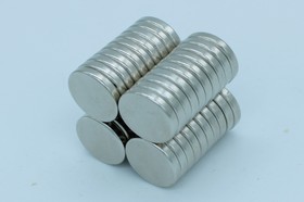 Магніт неодимовий. Диск 18x2,9 мм