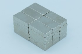 Магніт неодимовий 20x10x5 мм